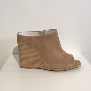 Ravenna Wedge by Jeffrey Campbell